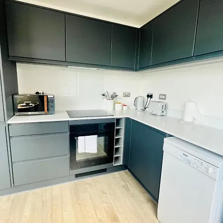 Fully Furnished One Bed Apartment In Old Trafford Manchester Exterior photo