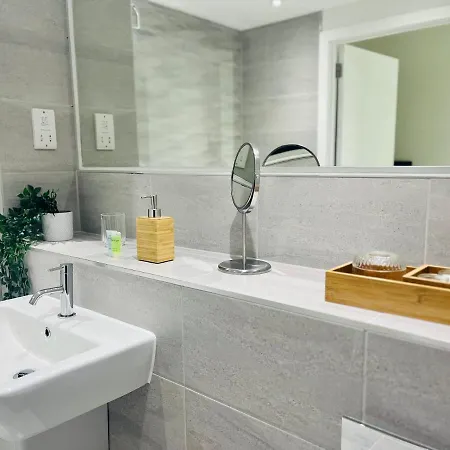 Fully Furnished One Bed Apartment In Old Trafford Manchester Exterior photo