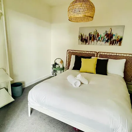 Fully Furnished One Bed Apartment In Old Trafford Manchester Exterior photo